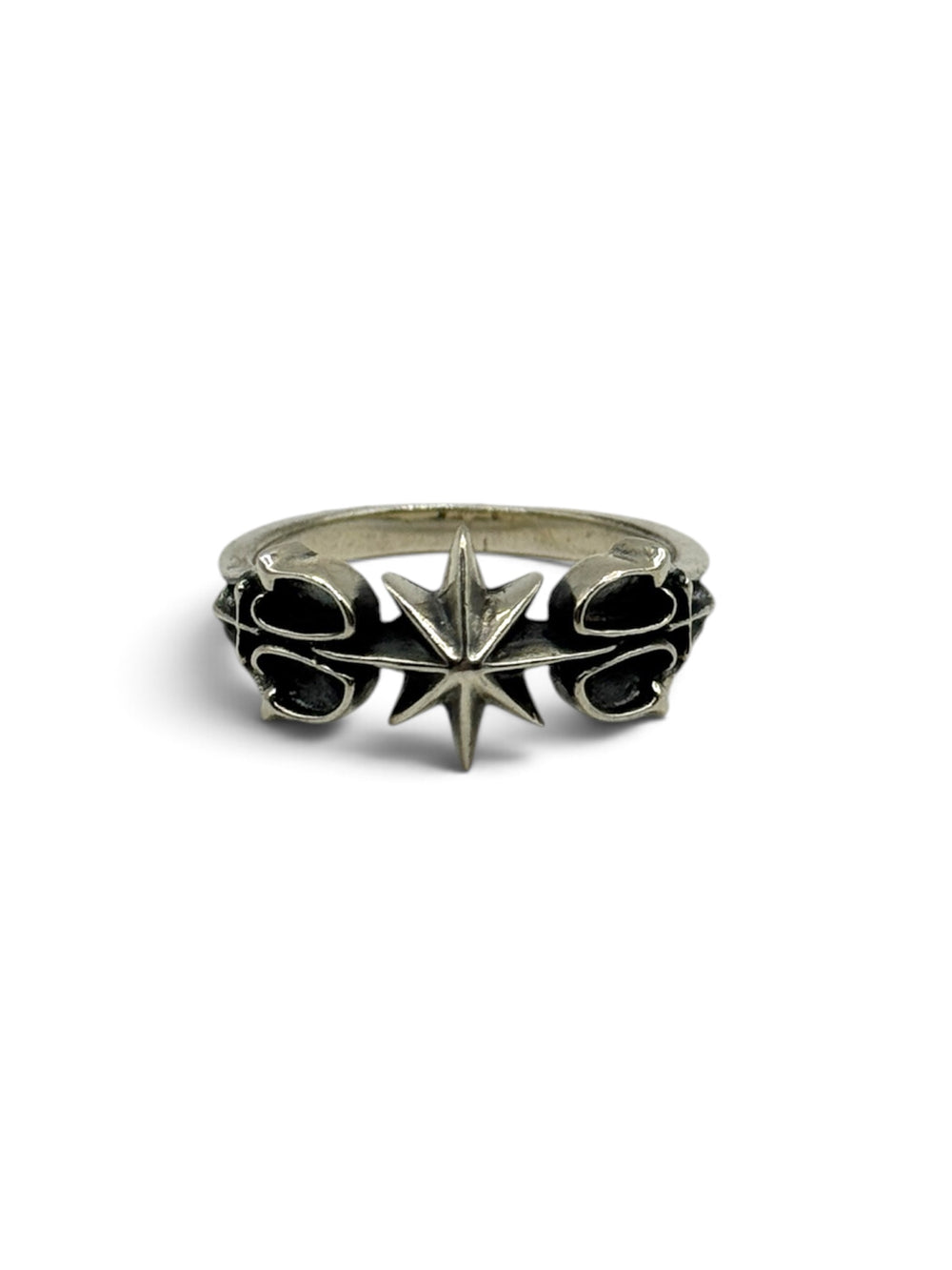 COMPASS Ring aus 925 Sterlingsilber mit achtzackigem Kompass-Stern, Frontansicht