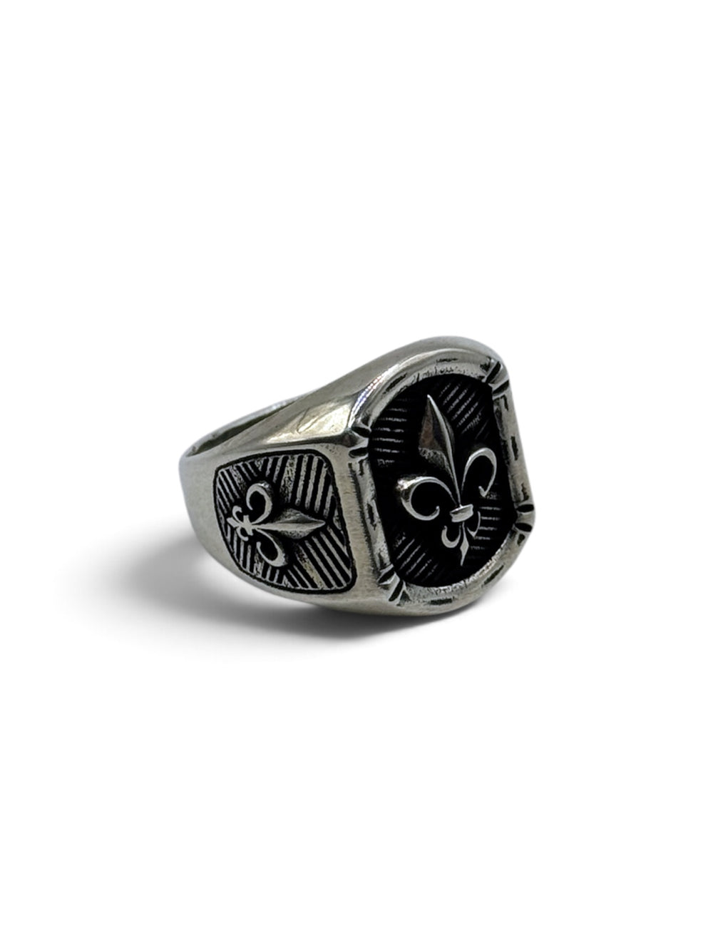 FLEUR Siegelring aus 925 Sterlingsilber, Seitenansicht mit Lilien-Motiv und seitlichem Lilien-Detail