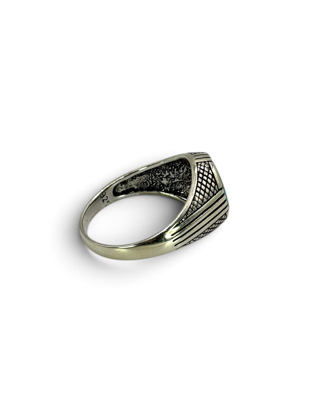 DESERT Siegelring aus 925 Silber mit Türkis-Optik-Stein, Schrägansicht